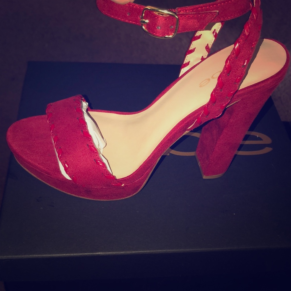 Bebe red Heels